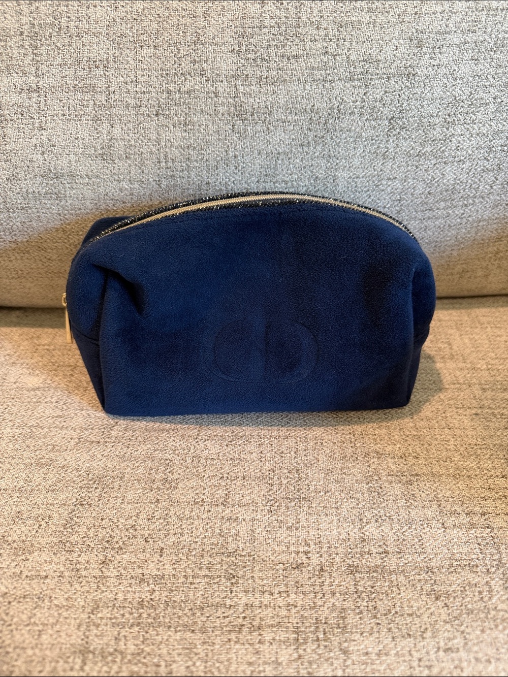 DIOR Beaute Blue velvet pouch Used